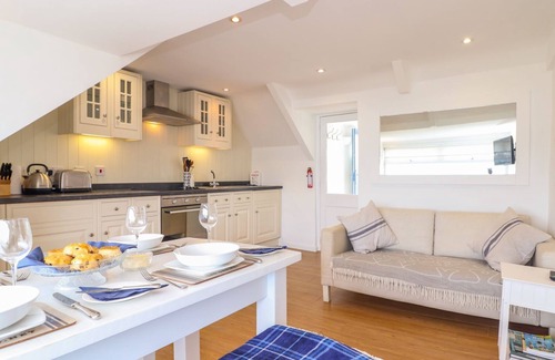 Portmellon Cottage | The Loft at Beach House