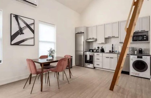 Olde Towne East Apartment | The Loft Columbus Center 2