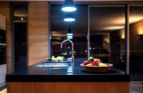 Coles Bay House | The Loft - Freycinet Holiday houses