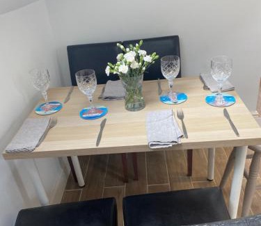 Romsey Apartment | The Loft