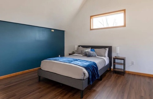 Buffalo City House | The Loft near the River!