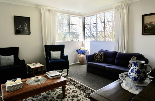 Taupo Bed & Breakfast | The Loft