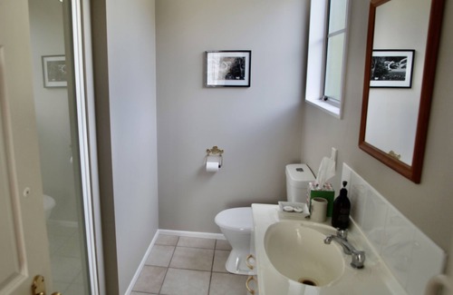 Taupo Bed & Breakfast | The Loft