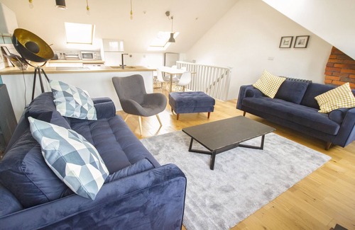 Winchester Apartment | The Loft Winchester.