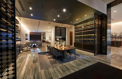 Downtown Minneapolis Hotel | The Lofton Hotel Minneapolis, Tapestry Collection by Hilton