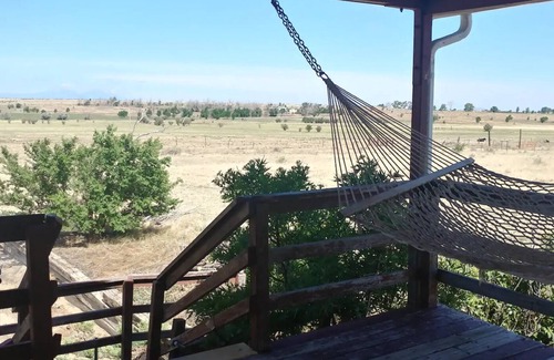 Hoehne House | The Lone Star Ranch with a view