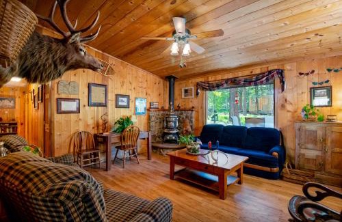 Allenspark House | The Lone Star
