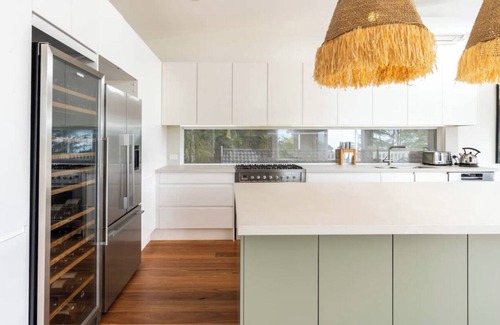 North Narrabeen House | The Lookout - Hamptons Treehouse