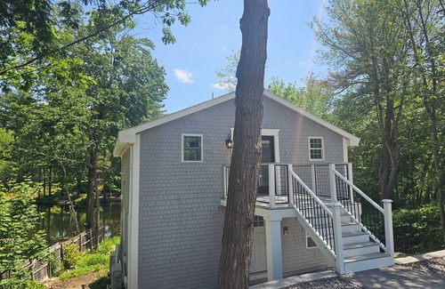 Windham House | The Lookout on Pettingill Pond - waterfront house, 5 min from Sebago Lake!