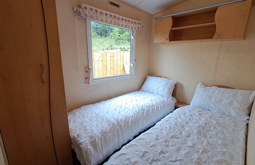 Castle Cabin | The Lookout - Park Home, Farm Park Stay