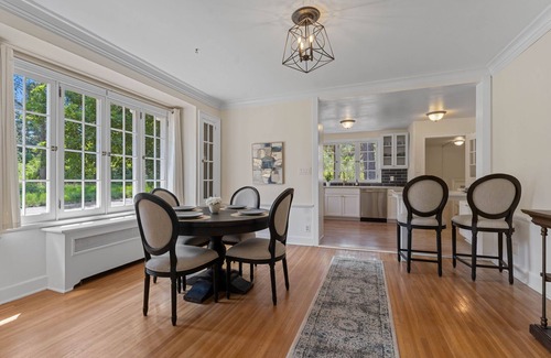 Manito House | The Lorraine at the Lilac Garden in Manito Park