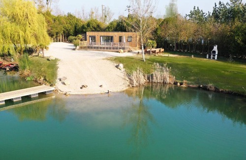 Gravon House | The Lotus lodge - At the water's edge - Domaine des Etangs de la Bassée