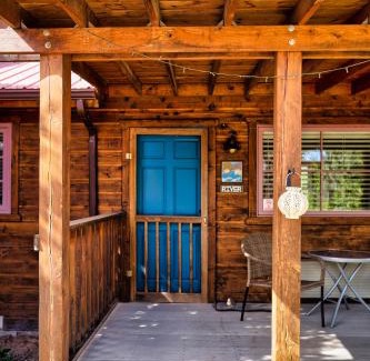 Escalante Hotel | The Loubird Inn