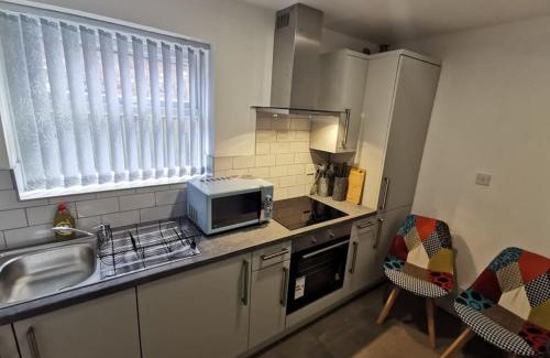 Liverpool Apartment | 'The Love Nest' Apartment Liverpool, Netflix