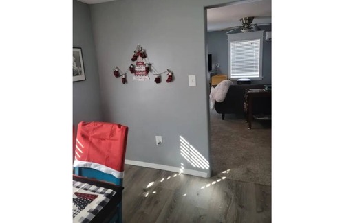 Sallisaw House | The Love Shack. Nice 1 bdrm home with fenced yard for your pet to enjoy
