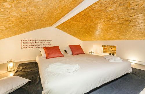Misericordia Apartment | The Love Tram Apartment