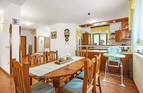 Kranjcici House | The lovely house with private pool and large yard