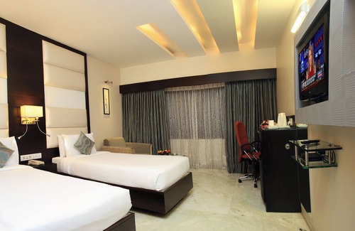 Gandhi Nagar Hotel | THE LUXANT HOTEL