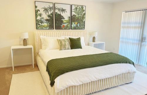Epsom Villa | The Luxe Hidden Gem Villa in Auckland Heart - 3 Bedrooms near Newmarket WestfieldMall