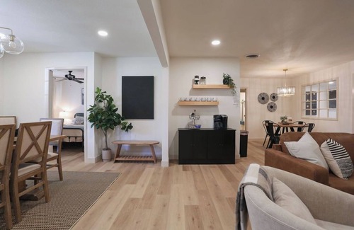 Bowie House | The Luxe Raider 6 Bedroom