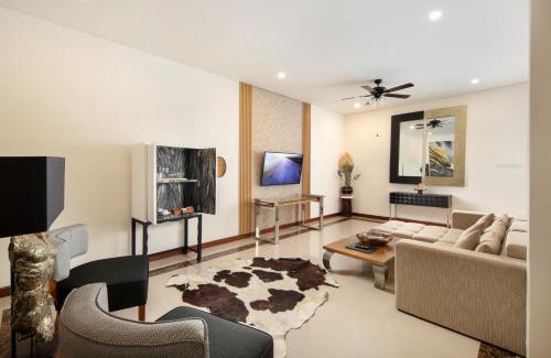 Batubelig Villa | The Luxury Collection, Monaco Blu