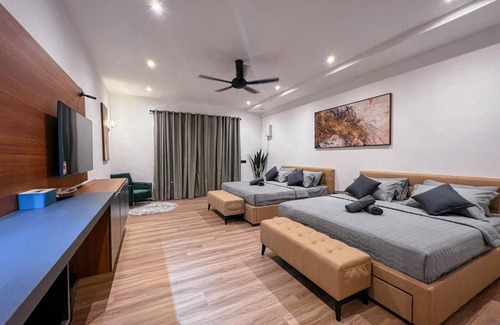 Kuala Teriang Villa | The Luxury Villa -Private Pool-