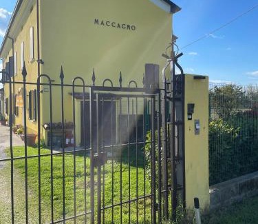 Suzzara House | The Maccagno Heart of Emilia