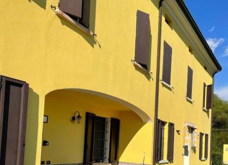 Suzzara House | The Maccagno Heart of Emilia