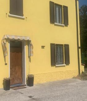 Suzzara House | The Maccagno Heart of Emilia