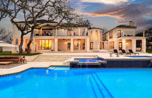 Cross Mountain House | The Majestic Oak! A Luxury Resort Style Estate!