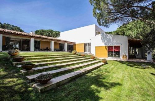 Grandola Villa | The Manor House by The Getaway Collection