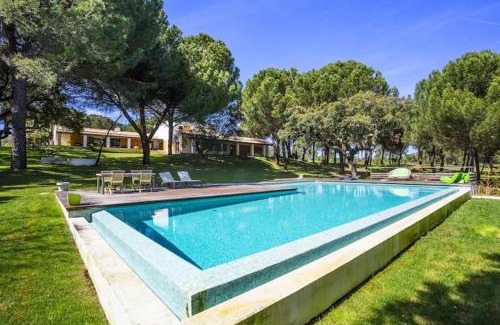 Grandola Villa | The Manor House by The Getaway Collection
