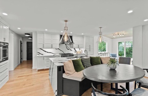 Lexington House | The Manor House - No Clean Fee