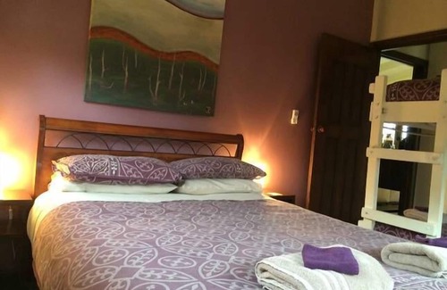 Mansfield House | the Mansfield Lakehouse - Waterfront accommodation on 22 acres