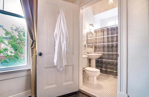 Galveston Bed & Breakfast | The Mansion on 17th, formerly Schaefer Haus