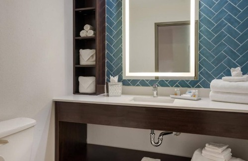 Lake Charles Hotel | The Marco Hotel Lake Charles