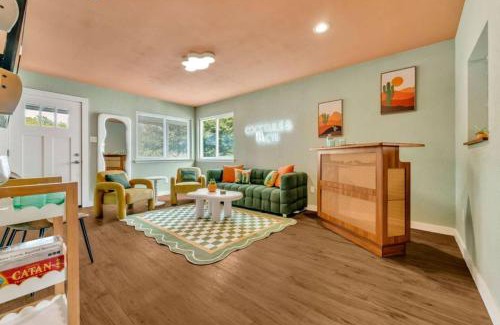 Sweetbriar House | The Margarita Brand New