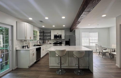 Clarkdale House | The Marietta Grand Suite
