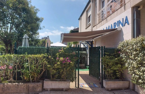 Laredo Apartment | The marine,