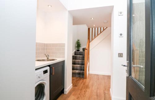 Keith Apartment | The Marriage Room at The Institute Executive Apartments