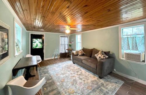 Georgetown House | The Mason Cottage