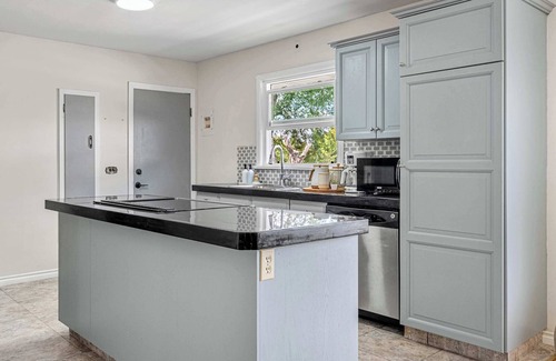 Red Deer House | The Maverick | Family Friendly | Sleeps 16 + Guest
