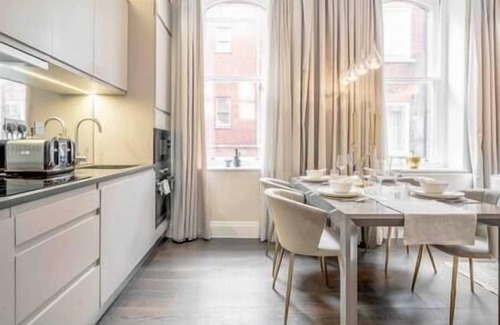Soho Apartment | The Mayfair King
