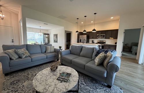 Okahumpka House | The McLucas Getaway (Lake Denham)