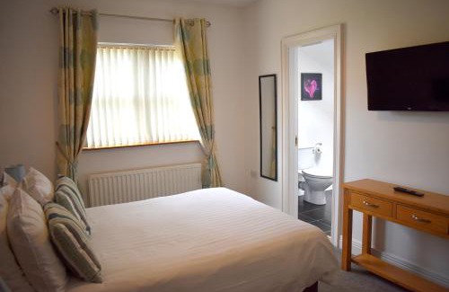 Quigley's Point Bed & Breakfast | The Meadows B&B