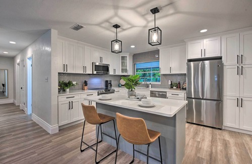 South Sarasota House | 'The Melrose Sarasota' w/Large Private Lanai