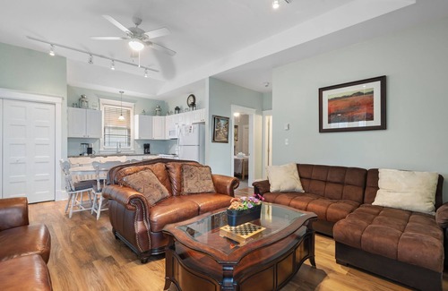 Cherry Valley House | The Merlin - 61 Butternut