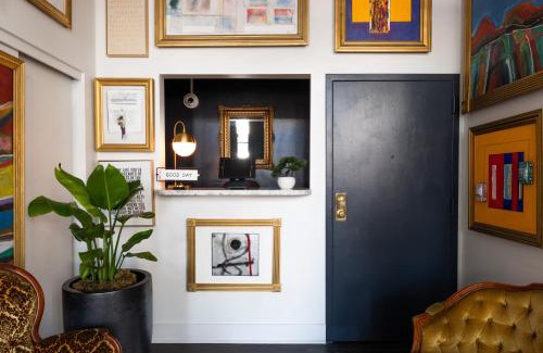 Lower Haight Hotel | The Metro Hotel