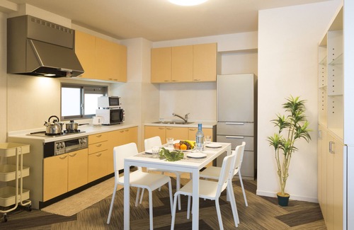 Sumiyoshi Apartment | The Metropolitan