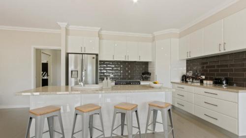 Metung House | The Metung Crest